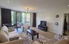Serviced 2 Bed Apartment with Swimming Pool in Riverside - 10