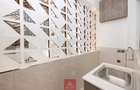 3 Bed Apartment with En Suite at Brookside Drive - 17