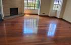 5 Bed Townhouse with En Suite at Lavington - 17