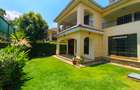 4 Bed Townhouse with En Suite at Off Convent Drive - 1