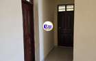 3 Bed Apartment with En Suite at Links Road - 8