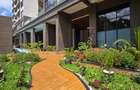 Serviced 2 Bed Apartment with En Suite in Riverside - 13