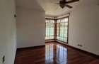 4 Bed Townhouse with En Suite in Kyuna - 10