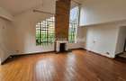 4 Bed Villa with En Suite in Kitisuru - 12