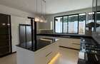 6 Bed Villa with En Suite in Westlands Area - 2