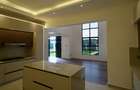 5 Bed Villa with En Suite at 2026-377 - 15