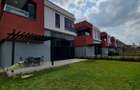 4 Bed House with En Suite at Membley - 2