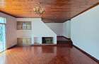 4 Bed House with En Suite at Loresho Creasent - 13