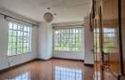 4 Bed Townhouse with En Suite in Lavington - 10