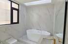 5 Bed Townhouse with En Suite in Lavington - 7