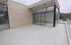 6 Bed Villa with En Suite in Lavington - 11