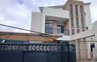 4 Bed House with En Suite in Runda - 12