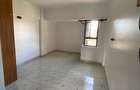 Studio Apartment with En Suite in Membley - 8