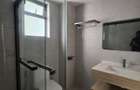 3 Bed Apartment with En Suite in Riverside - 6