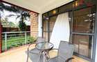 Serviced 2 Bed Apartment with En Suite at Dennis Pritt Road - 14