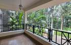 3 Bed Apartment with En Suite at Riverside Drive - 8