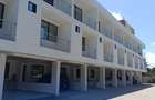 4 Bed Townhouse with En Suite at Off Links Road - 1