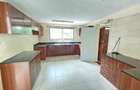 4 Bed Townhouse with En Suite in Kilimani - 3