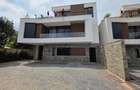 4 Bed Villa with En Suite in Runda - 1