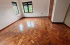 5 Bed House with En Suite in Runda - 18