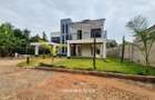 5 Bed Townhouse with Garden in Thome - 1