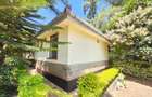 4 Bed House with En Suite in Rosslyn - 4