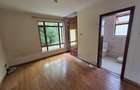 5 Bed Villa with En Suite in Lavington - 10
