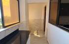 3 Bed Apartment with En Suite at Links Road - 4