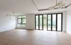 4 Bed Apartment with Swimming Pool at Two Rivers - 3