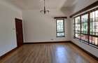 5 Bed Villa with En Suite in Runda - 8