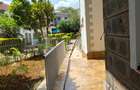 4 Bed Townhouse with En Suite at Lavington - 1
