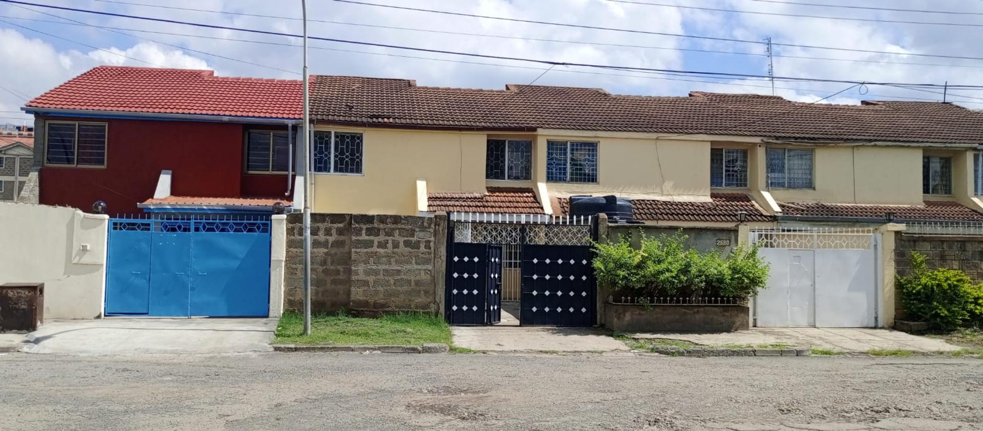 4 Bed Townhouse in Donholm for KSh 10,500,000 BuyRentKenya