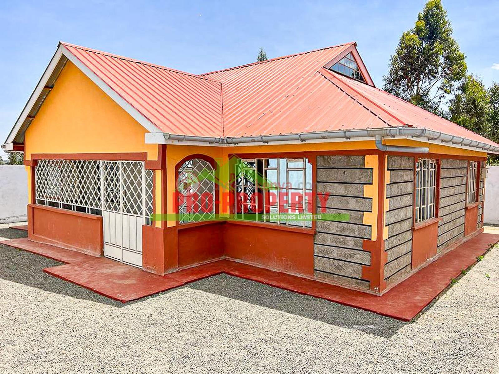 3 Bedroom Bungalow House For Sale In Nairobi , Kenya. 