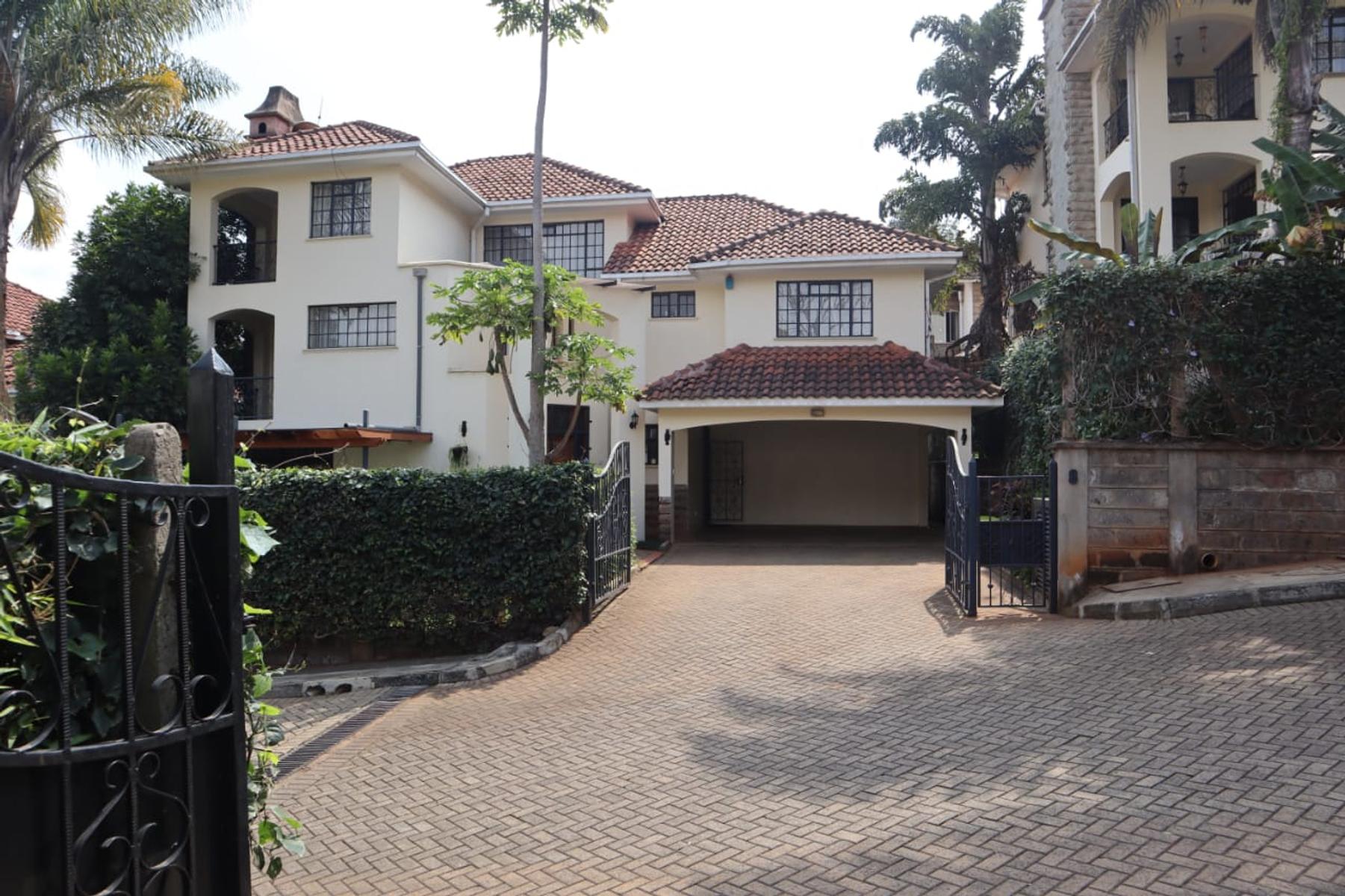 4 Bed House in Spring Valley for KSh 60,000,000 BuyRentKenya