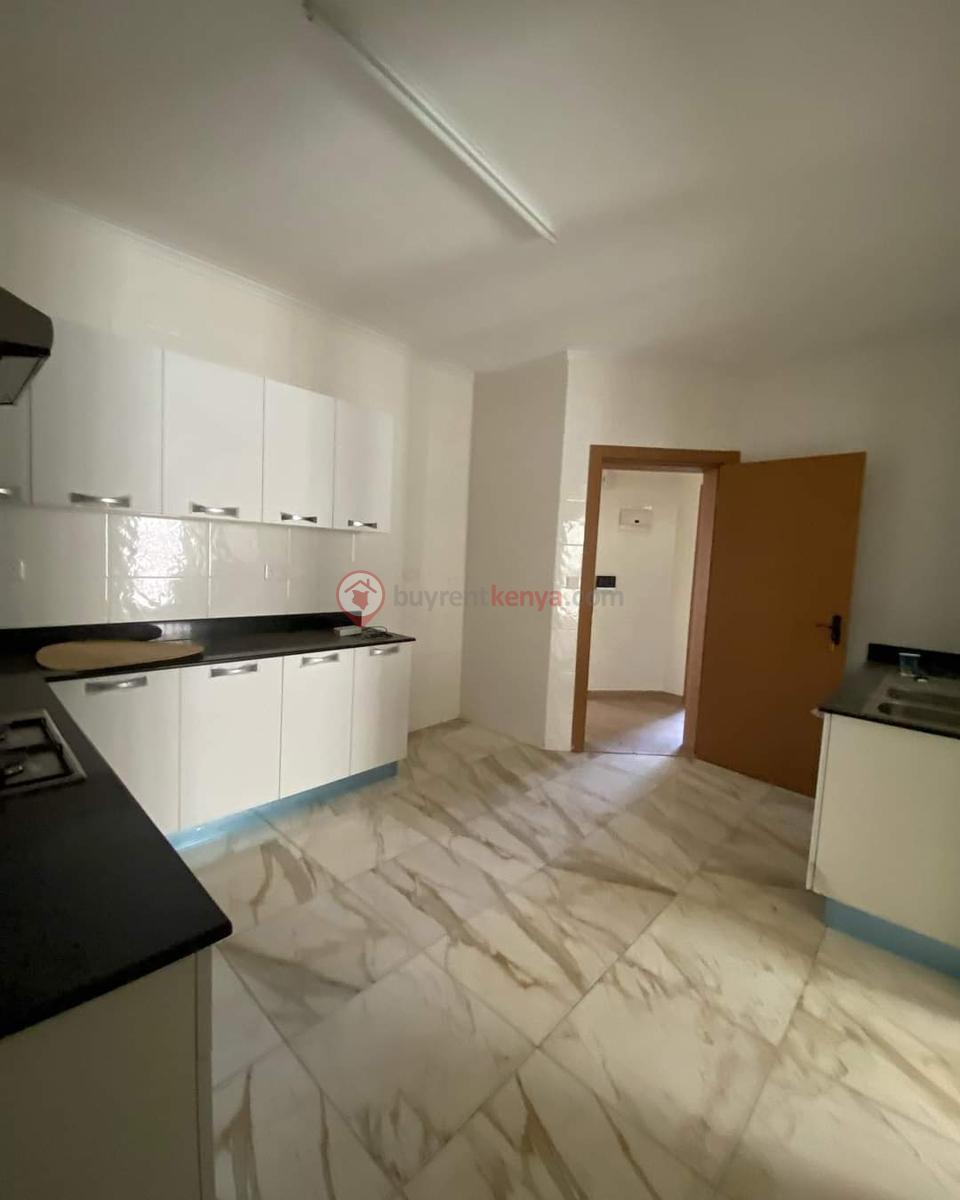 a4771339-3fee-454e-9cf4-6717ae663efd