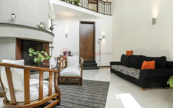 369d6359-79db-4dcb-bed7-945059cebf0e - 10