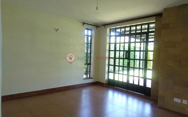 93bd3cd6-163d-4839-a6a7-2401ffd6ee25