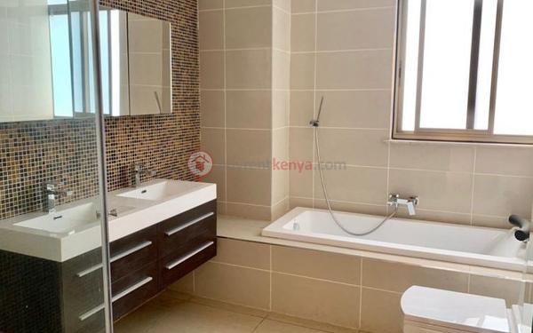 a568b0857e579bafa623544883bab7da