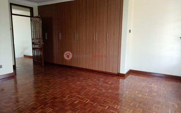 55ebd3e6-ccf8-483e-a863-7e2569253544