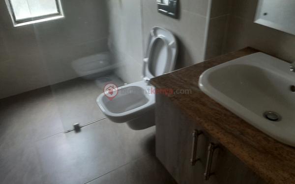 6edafaf2-c2f7-4213-9787-05608bb90005