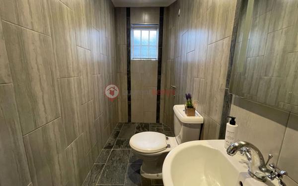3bdd8408-efef-4cb6-9ad2-27b78af23bcd