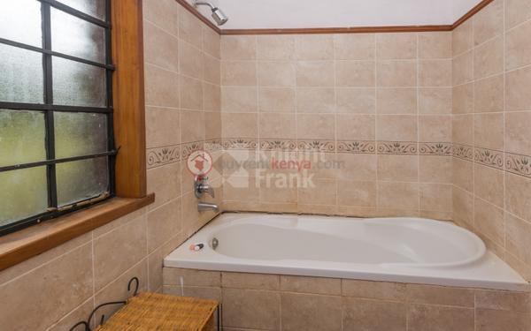 8fcee261-d2d3-4644-9e12-44bd7321ee4d
