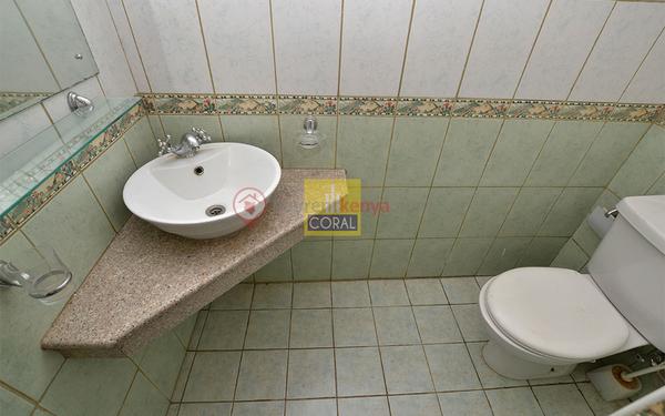 0fa91f87-ac0e-44ca-86db-2694b0113427