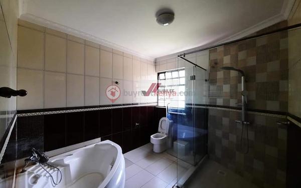 5d237305-eae6-49dd-8005-492ddc58e804