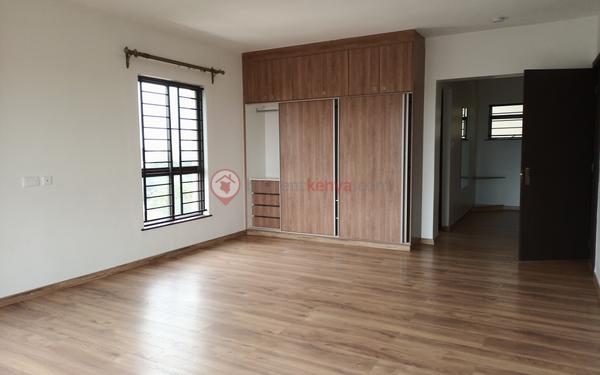 f4319afd-1e84-4926-ab94-17a1839033ce