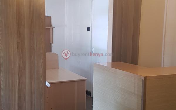 eece4304-8d85-4567-8054-1f81c389a7f7