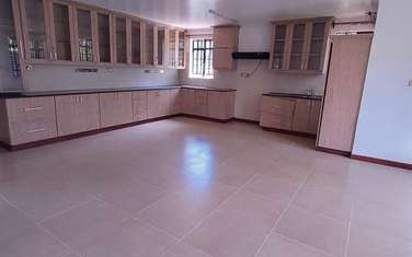 4 Bed House with En Suite in Karen