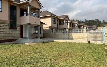 5 Bed House with En Suite in Gikambura
