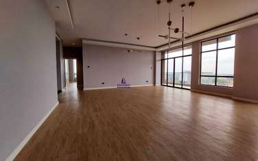 3 Bed Apartment with En Suite at Brookside Drive