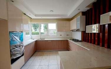 4 Bed Villa with En Suite in Kiambu Road